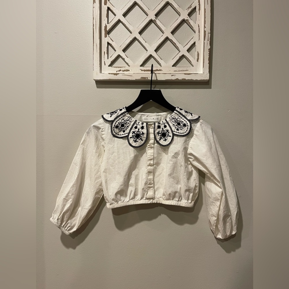 Zara Girls Cropped Button Up Blouse With Embroidered Bib Collar In White Size 8